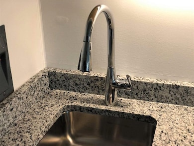 84 Charles St unit 6, Boston, MA 02114 - photo 4