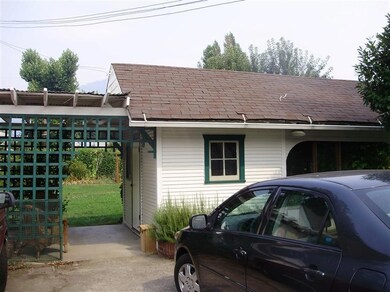 1071 SE Grandview Ave, Grants Pass, OR 97527 - photo 3