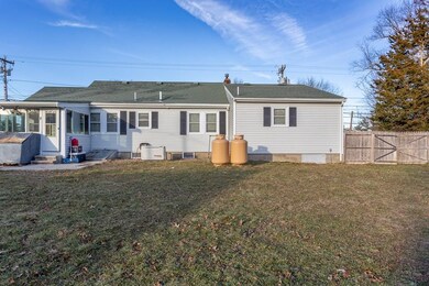 562 Main St, Wareham, MA 02571 - photo 4