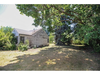 2902 19th Ave, Forest Grove, OR 97116 - photo 2