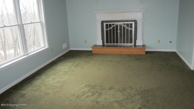 45 Decker Ct, Hawley, PA 18428 - photo 4