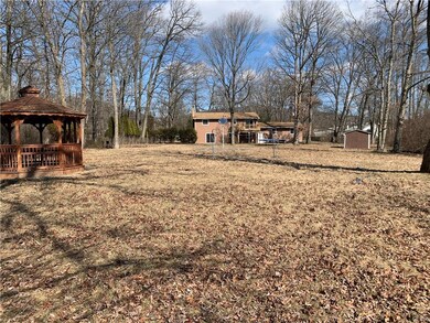 221 W West St, Wind Gap, PA 18091 - photo 5