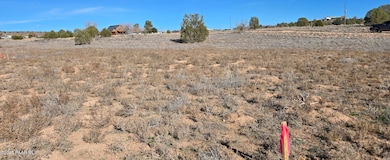 25670 Saint Joseph Rd, Paulden, AZ 86334 - photo 3