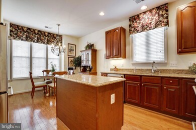 6796 Arthur Hills Dr, Gainesville, VA 20155 - photo 6