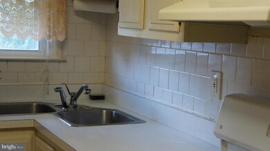 122 Bay Shore Ave, Annapolis, MD 21403 - photo 7