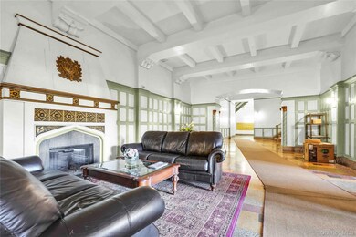 167-10 Crocheron Ave unit 1F, Flushing, NY 11358 - photo 3