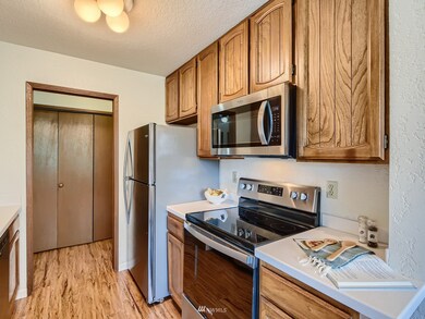 Brand new fridge, dishwasher, and range.