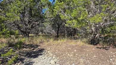 1801 Santa Cruz Cir, Lago Vista, TX 78645 - photo 3