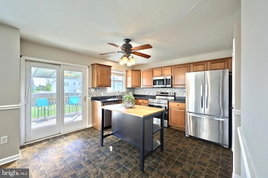 39 Birch Dr unit 39B, Hanover, PA 17331 - photo 4