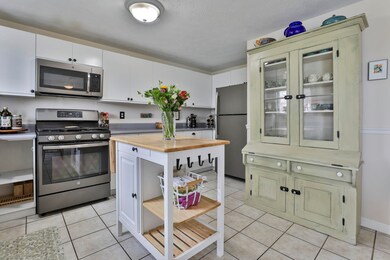 14 Ramsgate Ridge unit U234, Nashua, NH 03063 - photo 2