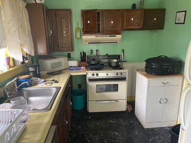 29 Murray St, Lynn, MA 01905 - photo 3