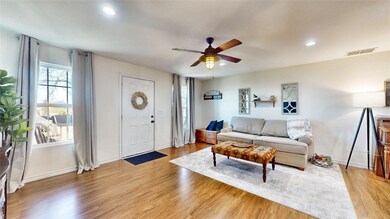 148 Mccrae Ln, Boyd, TX 76023 - photo 6