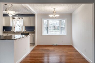 976 Barberry Ln, Columbus, OH 43213 - photo 6