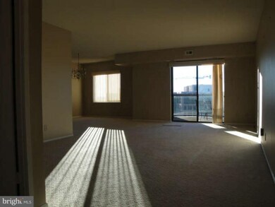 The Rotonda unit 1004, McLean, VA 22102 - photo 5