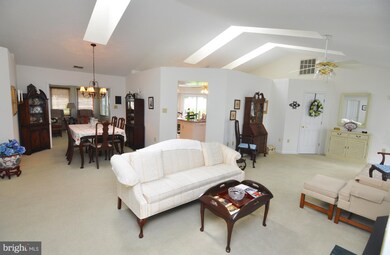 202 Canyon Rd, Winchester, VA 22602 - photo 7