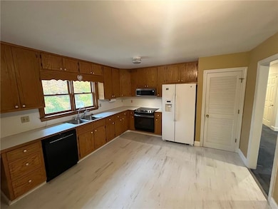 5052 Glaze Dr, Atlanta, GA 30360 - photo 4