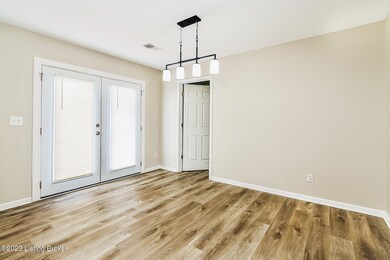 323 Deer Park Way, Mount Washington, KY 40047 - photo 5