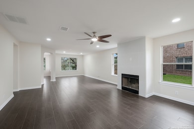 8050 Maddie Ln, San Antonio, TX 78255 - photo 4