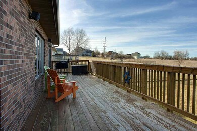 3527 Pheasant Dr, Cedar Falls, IA 50613 - photo 7