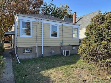 1717 Warwick Ave, Whiting, IN 46394 - photo 3