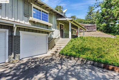 2048 Donald Dr unit 2050, Moraga, CA 94556 - photo 3