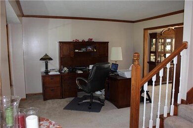 408 Maple Ct, Lansing, KS 66043 - photo 3