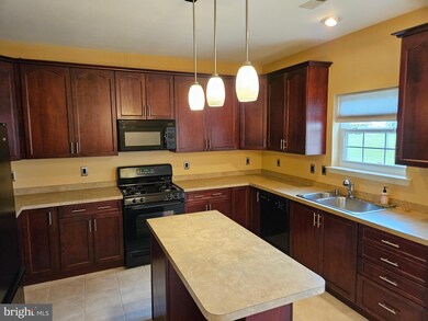 22 Arbor Cir, Colmar, PA 18915 - photo 3