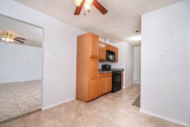 3409 Herbert Dr, Pearland, TX 77584 - photo 5