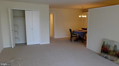 7549 Spring Lake Dr unit D-1, Bethesda, MD 20817 - photo 7