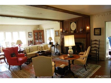 Large Living Room with original beams and large ca