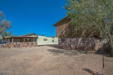 520 N Colorado Ave, Winslow, AZ 86047 - photo 3