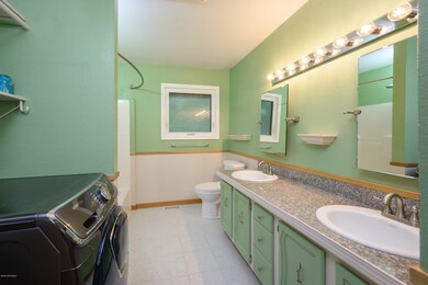 Bathroom & Laundry