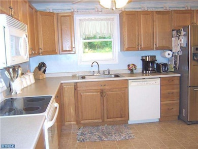 43 Cepp Rd, Perkiomenville, PA 18074 - photo 7