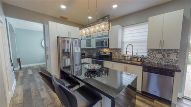 9612 Tavernier Dr, Boca Raton, FL 33496 - photo 5