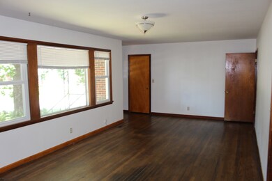 517 Mckellar Dr, Manchester, TN 37355 - photo 4