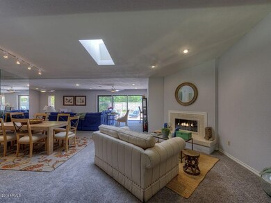 005_Living and Dining Room