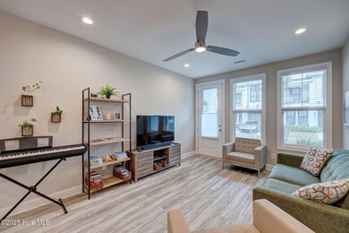 1907SeacottageWay(16)