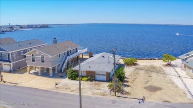 331 W Bayview Dr, Lavallette, NJ 08735 - photo 3