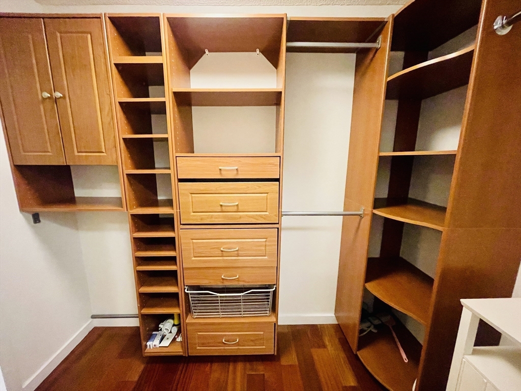 44 Washington St unit 412, Brookline, MA 02445 - photo 6