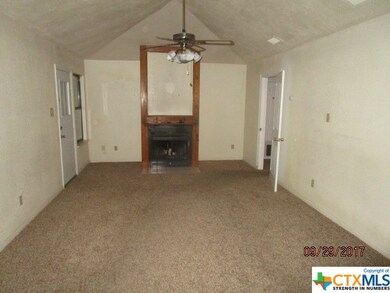 1004 N 4th St, Copperas Cove, TX 76522 - photo 3