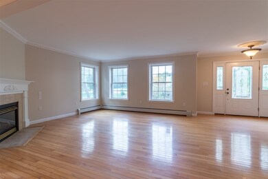 25 Fox Hollow Dr, Newmarket, NH 03857 - photo 5