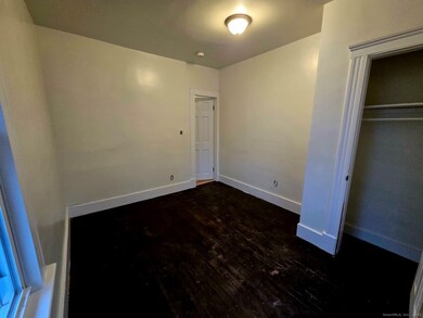 75 Curtis St unit 2, Meriden, CT 06450 - photo 5