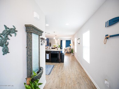 8402 Thor St, Jacksonville, FL 32216 - photo 4