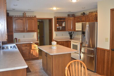 Fin_Kitchen<|><|>