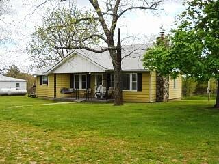 1155 Riley hse 8