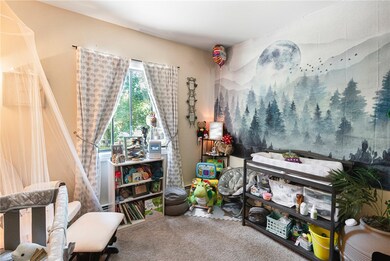 336 Killingly St unit C, Providence, RI 02909 - photo 6