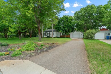 317 Garfield Ave MLS-4.jpg