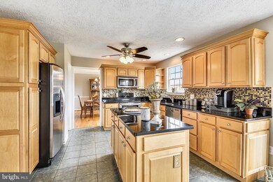 5184 Meadows Farm Rd, Lothian, MD 20711 - photo 4