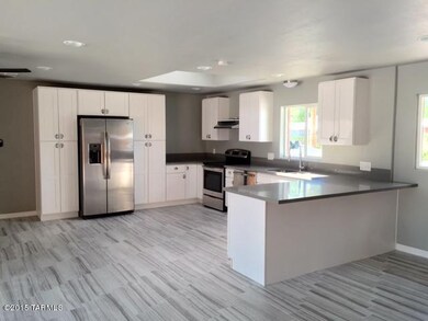 5142 E Holmes St, Tucson, AZ 85711 - photo 7