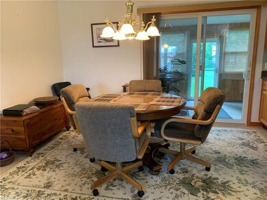 4246 Hawthorne Ave, Sheffield Lake, OH 44054 - photo 3